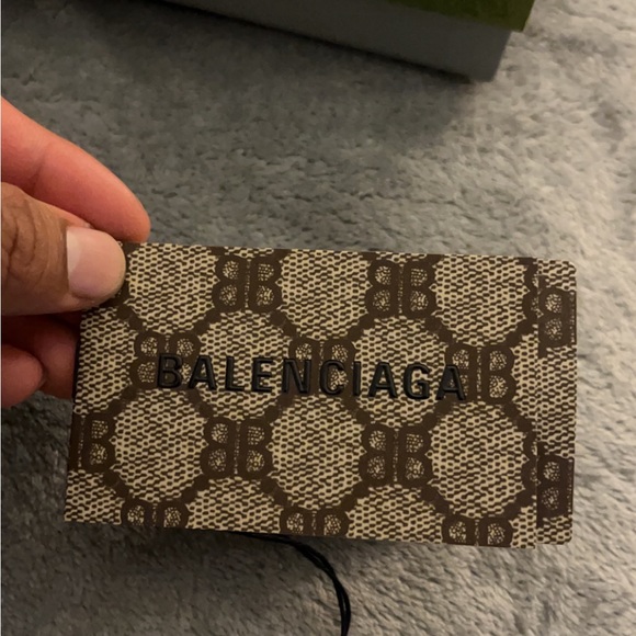 The hackers project double B monogram scarf “balenciaga” - Picture 5 of 7